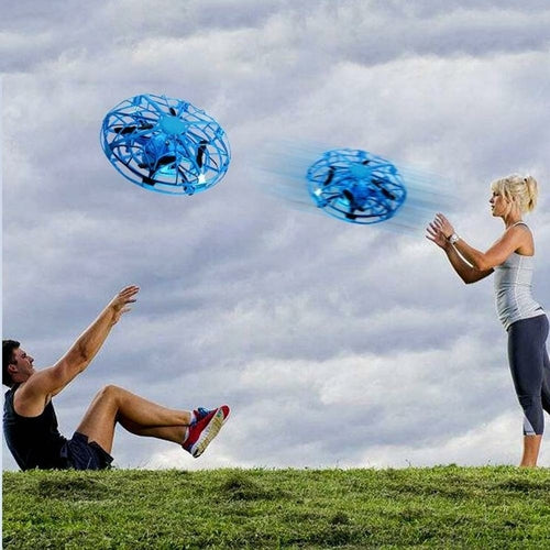 Mini dron helicóptero tipo OVNI radiocontrolado con inducción por infrarrojos