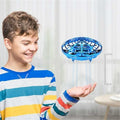 Mini dron helicóptero tipo OVNI radiocontrolado con inducción por infrarrojos